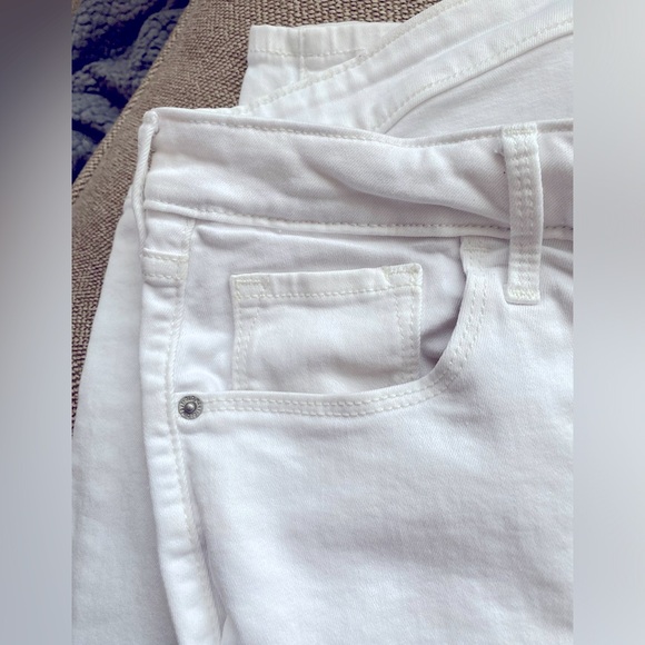 Old Navy White Super Skinny Denim Jeans. Size 16 Long. EUC. - Picture 2 of 8